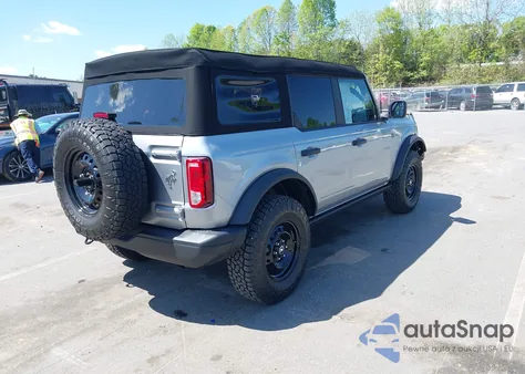 2023 Ford Bronco Black Diamond z USA, uszkodzony, nr VIN 1FMDE5BH4PLB24666